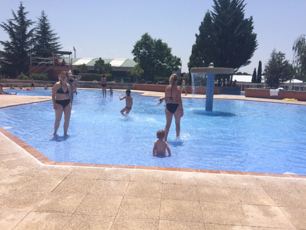Zona de bebés de la piscina municipal de Collado Villalba (Madrid)