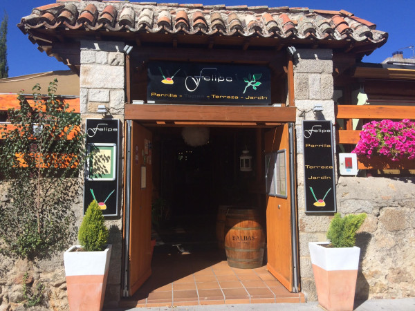 Exterior del Restaurante Terraza Jardín Felipe (Navacerrada)